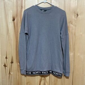 The North Face Grey Women's Oversized‎ Pocket Sweater Size S